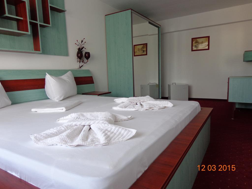 Hotel Cygnus Tulcea Chambre photo