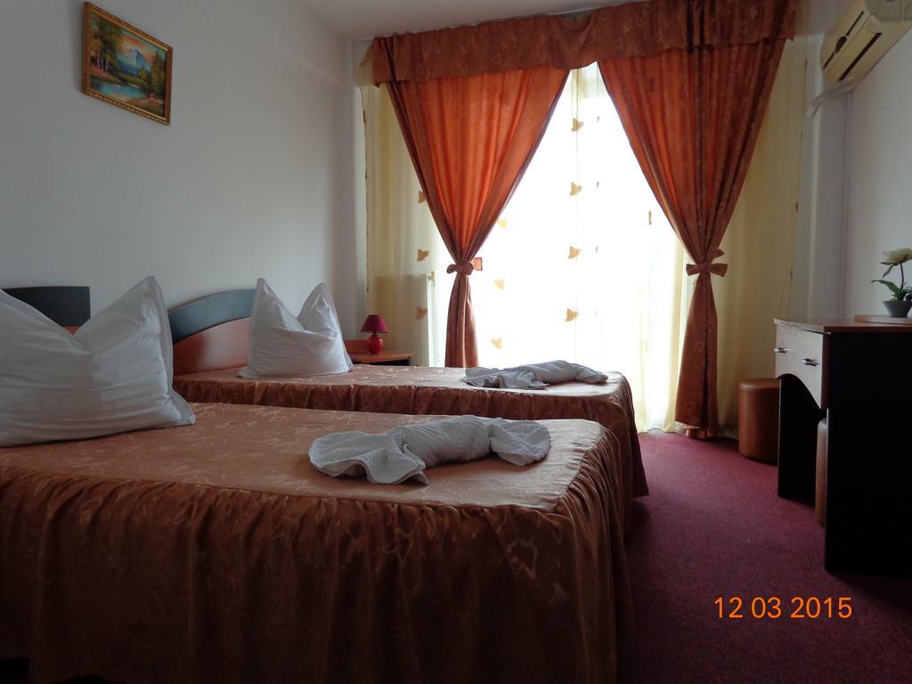 Hotel Cygnus Tulcea Chambre photo
