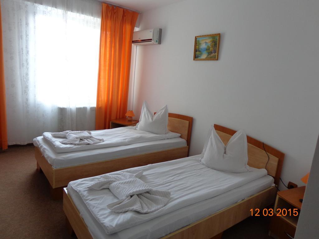 Hotel Cygnus Tulcea Chambre photo